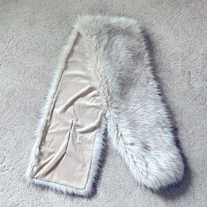 Tulip Bridal- LIGHT BLUSH FAUX FUR WRAP BRIDAL SHAWL (size medium)